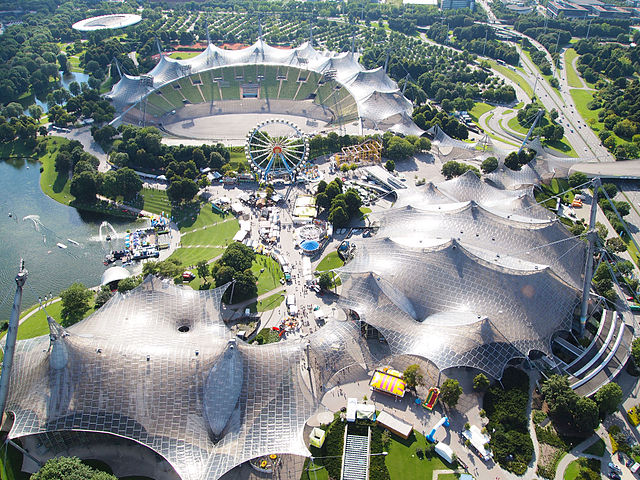Le parc d'Olympiapark à Munich en Allemagne